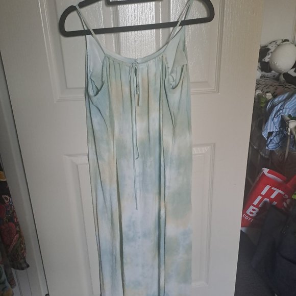 Blue, Yellow and Green Dress - Picture 2 of 3